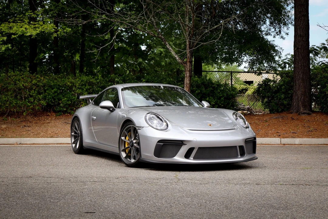 2018 Porsche 991 GT3 - Image 2 of 17
