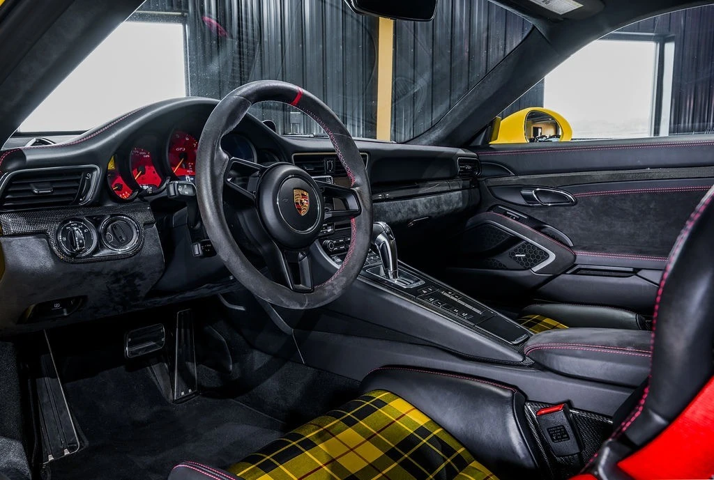 2018 Porsche 991 GT3 - Image 13 of 31