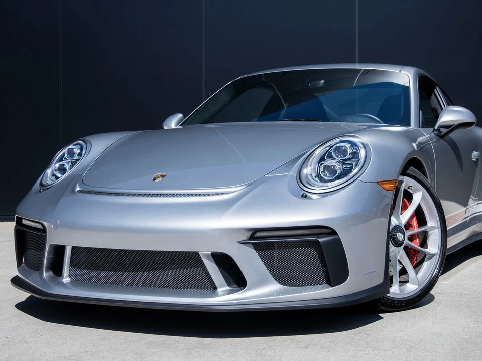 2018 Porsche 991 GT3 - Image 2 of 13