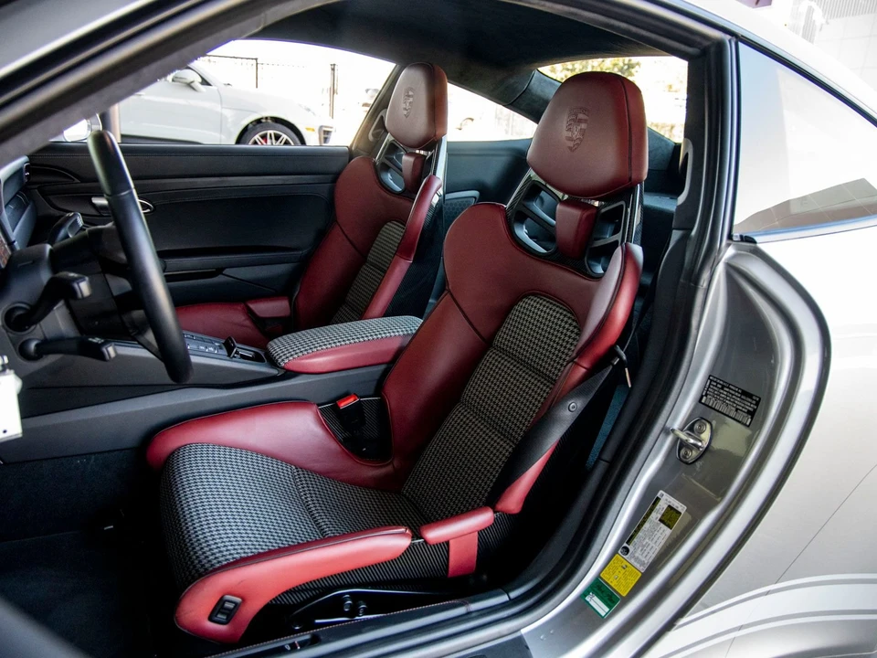 2018 Porsche 991 GT3 - Image 9 of 13