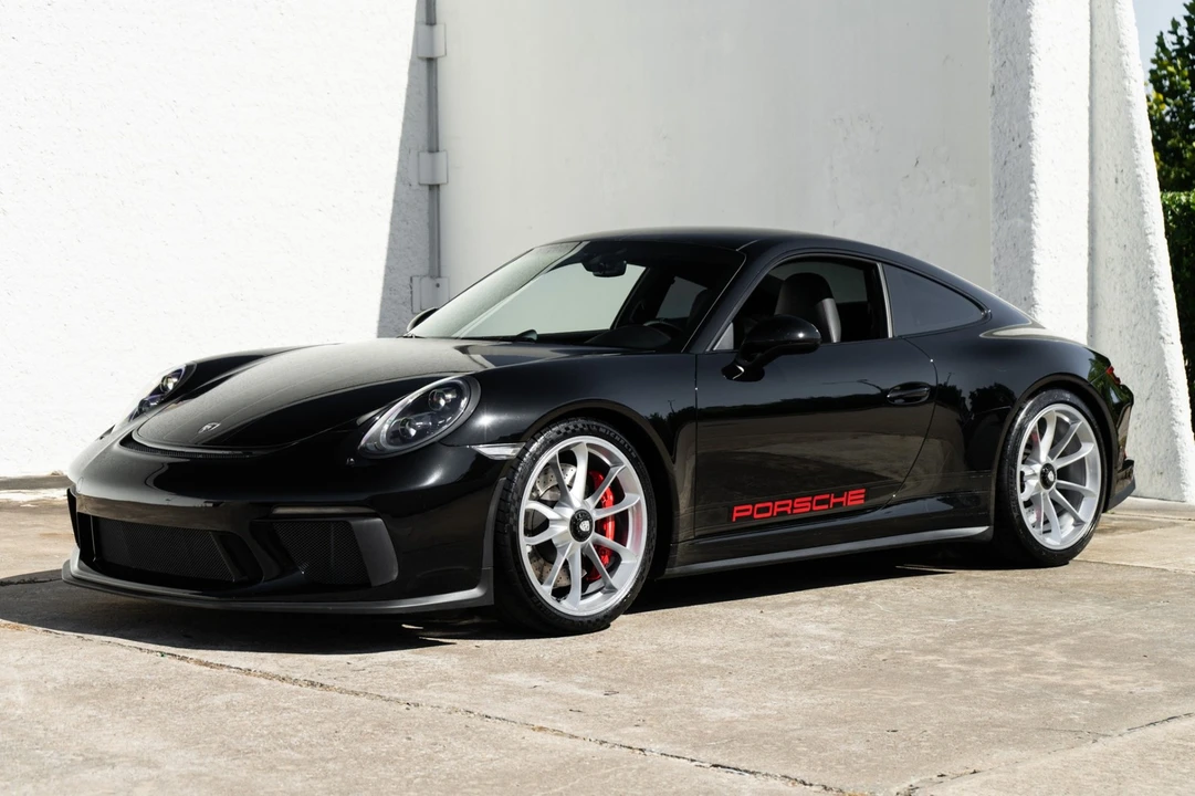 2018 Porsche 991 GT3 Touring - Image 2 of 31