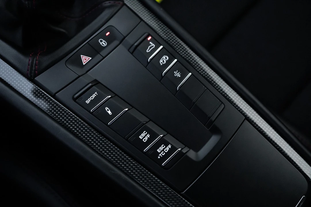 2018 Porsche 991 GT3 Touring - Image 21 of 31