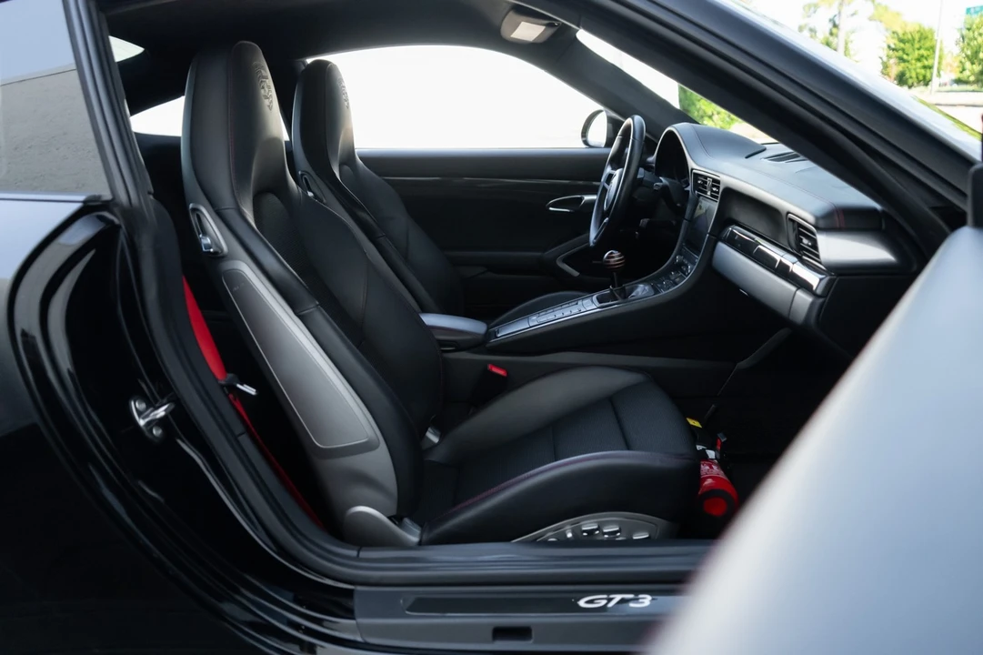 2018 Porsche 991 GT3 Touring - Image 18 of 31