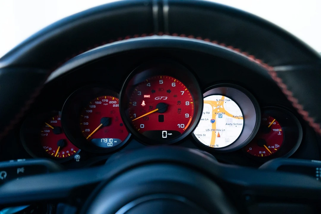 2018 Porsche 991 GT3 Touring - Image 11 of 31