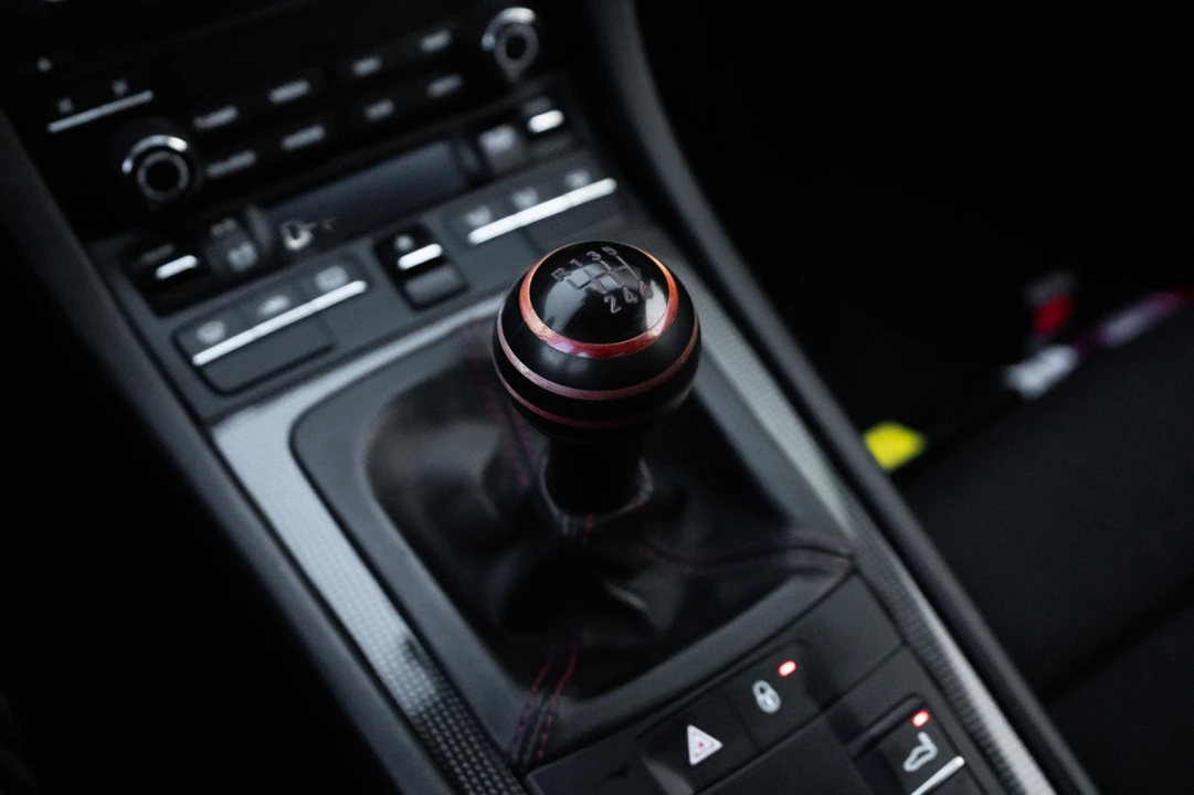 2018 Porsche 991 GT3 Touring - Image 24 of 31