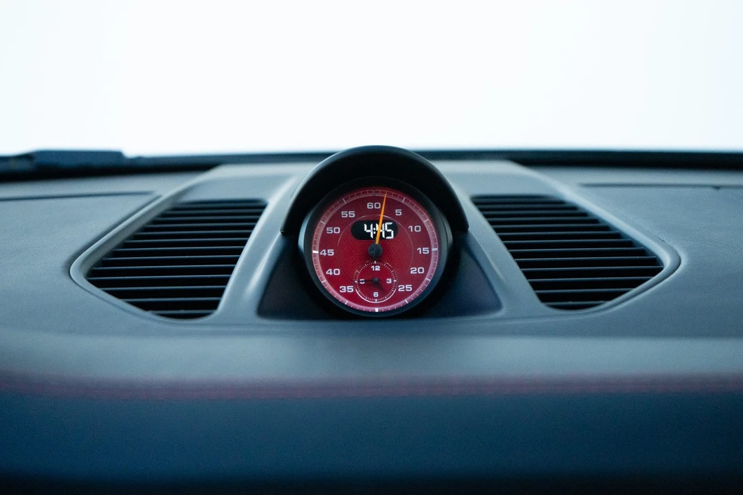 2018 Porsche 991 GT3 Touring - Image 23 of 31