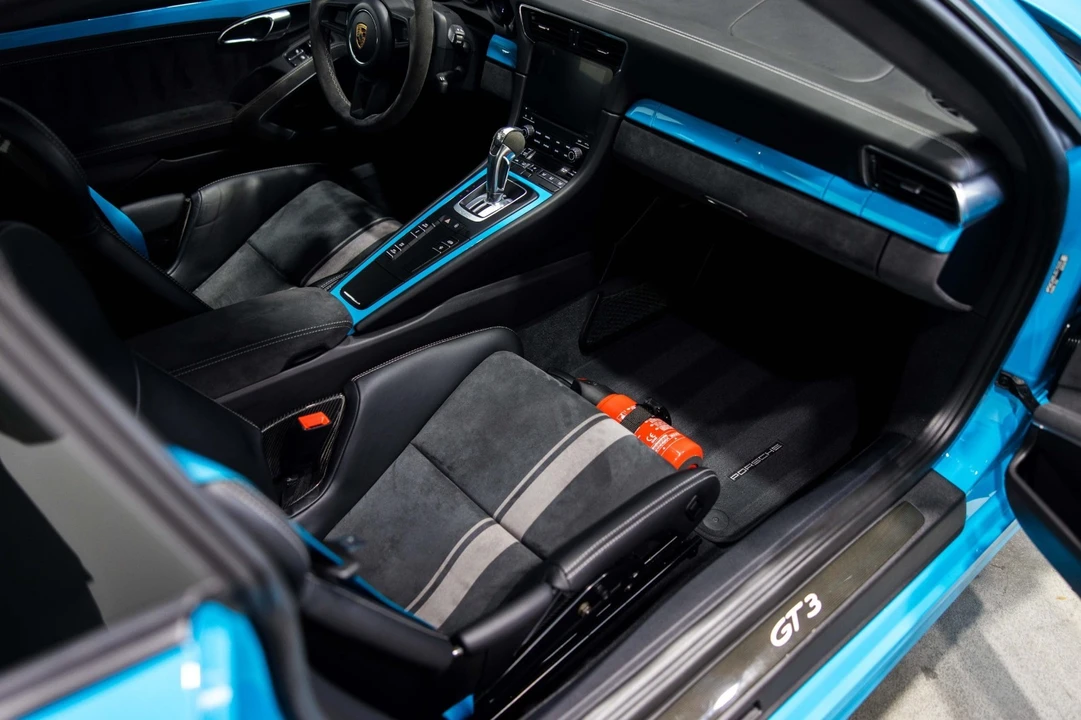 2018 Porsche 991 GT3 - Image 17 of 31