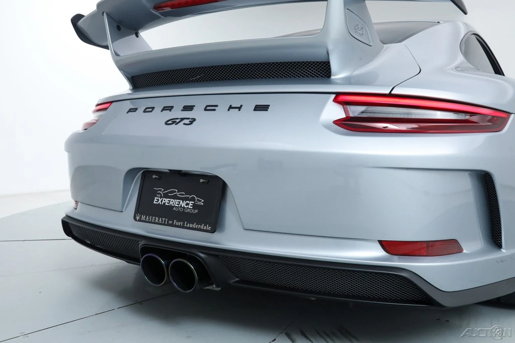 2018 Porsche 991 GT3 - Image 17 of 21