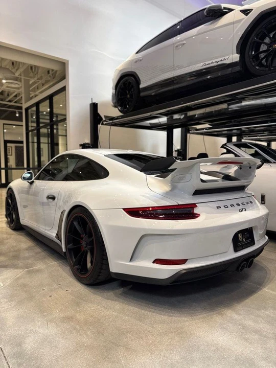 2018 Porsche 991 GT3 - Image 2 of 4
