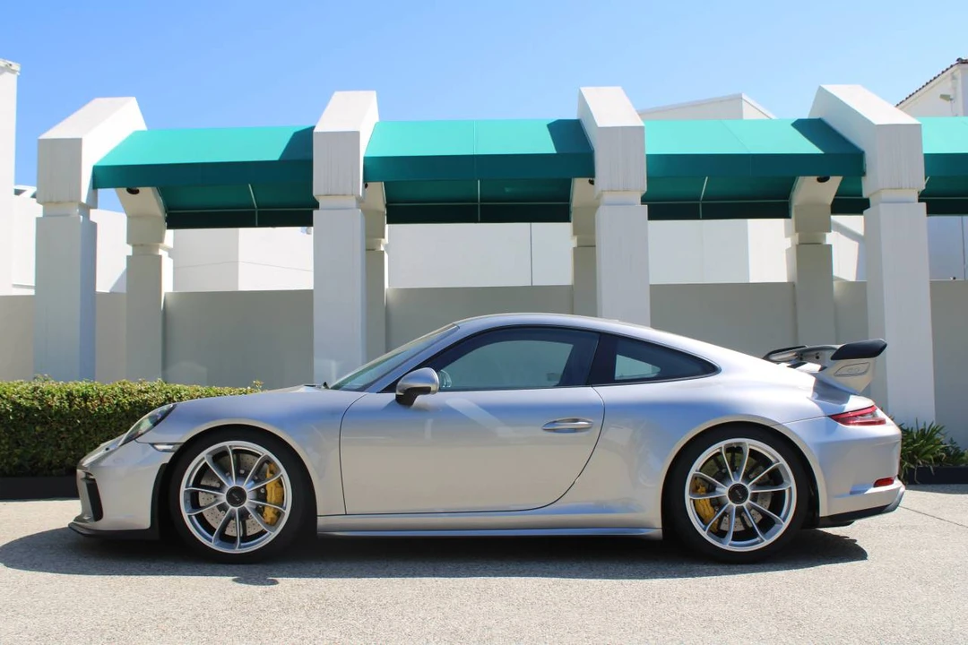 2018 Porsche 991 GT3 - Image 2 of 5
