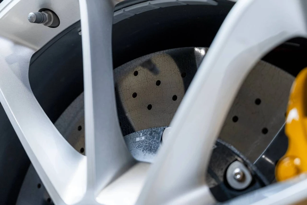 2018 Porsche 991 GT3 - Image 4 of 5