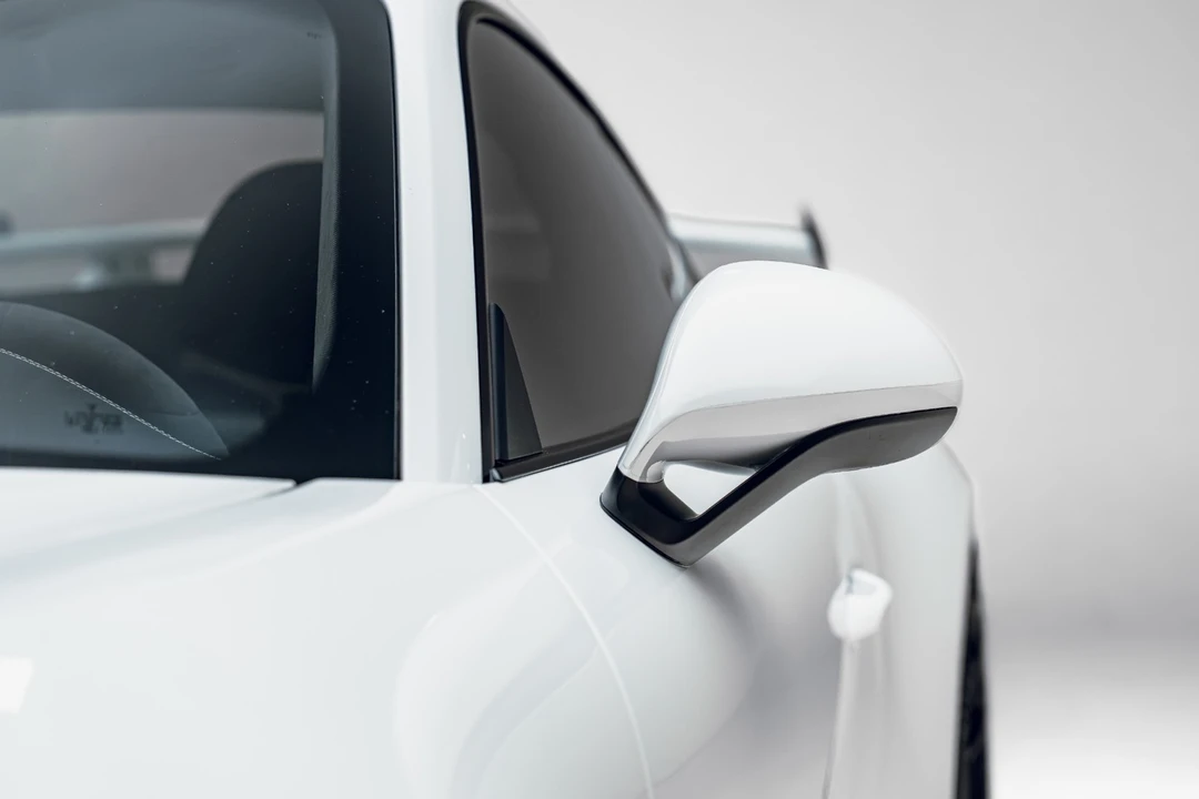 2018 Porsche 911 - Image 24 of 31