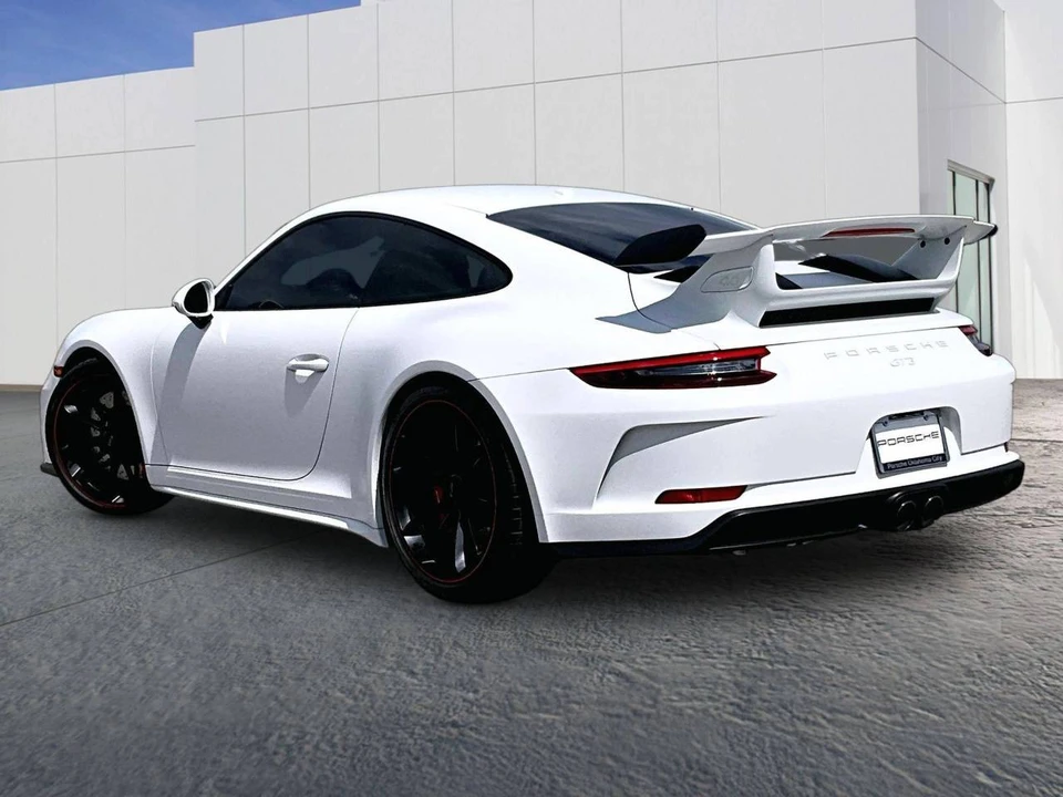 2018 Porsche 991 GT3 - Image 3 of 5