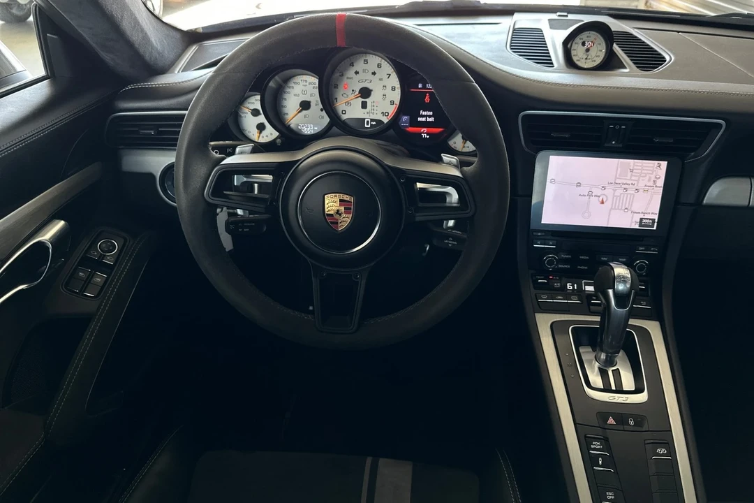 2018 Porsche 991 GT3 - Image 16 of 21