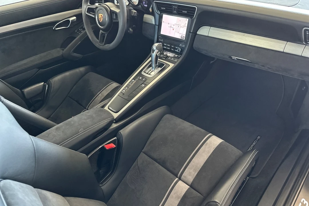 2018 Porsche 991 GT3 - Image 17 of 21