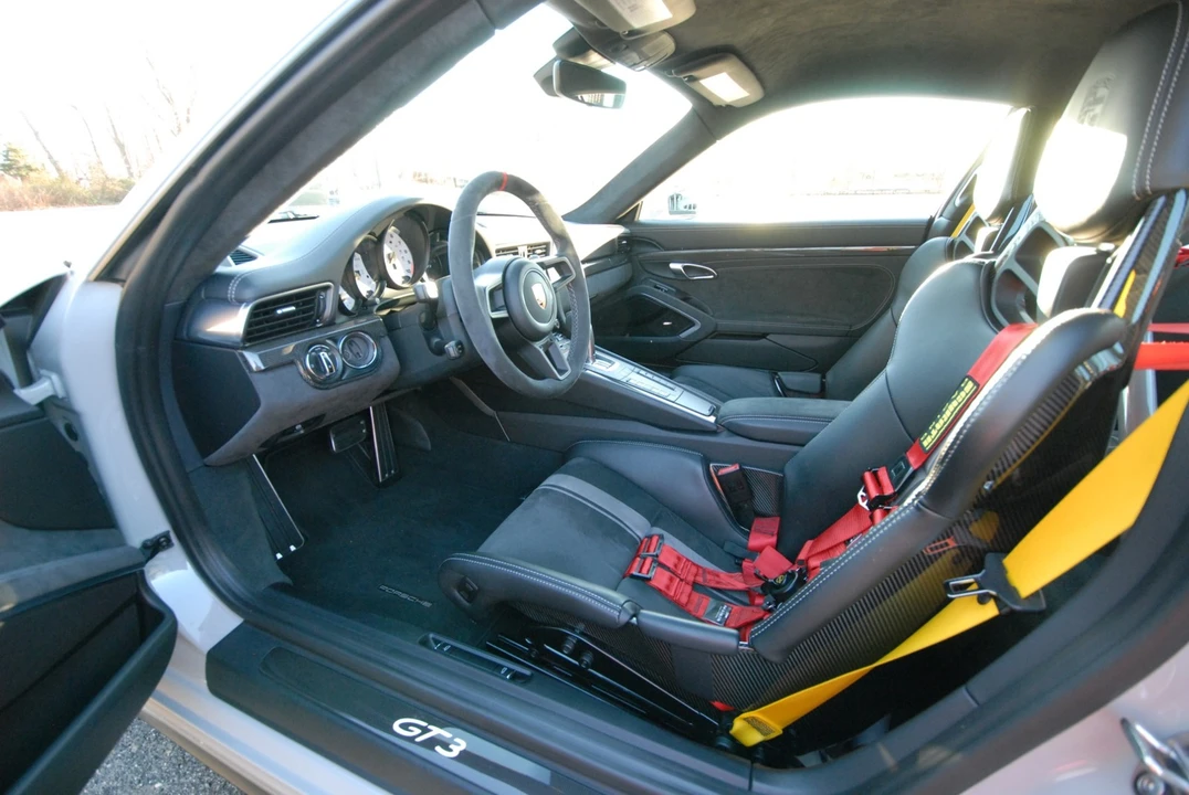 2018 Porsche 991 GT3 - Image 3 of 12