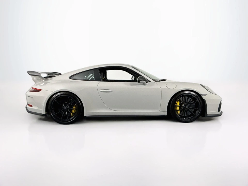 2018 Porsche 991 GT3 - Image 4 of 31