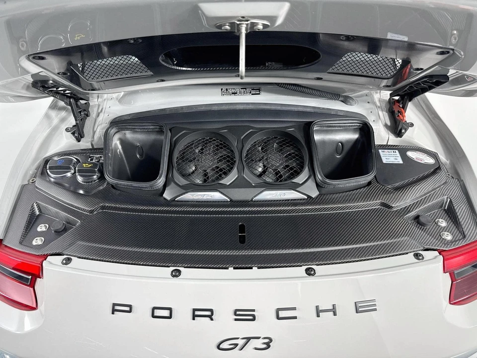 2018 Porsche 991 GT3 - Image 29 of 31