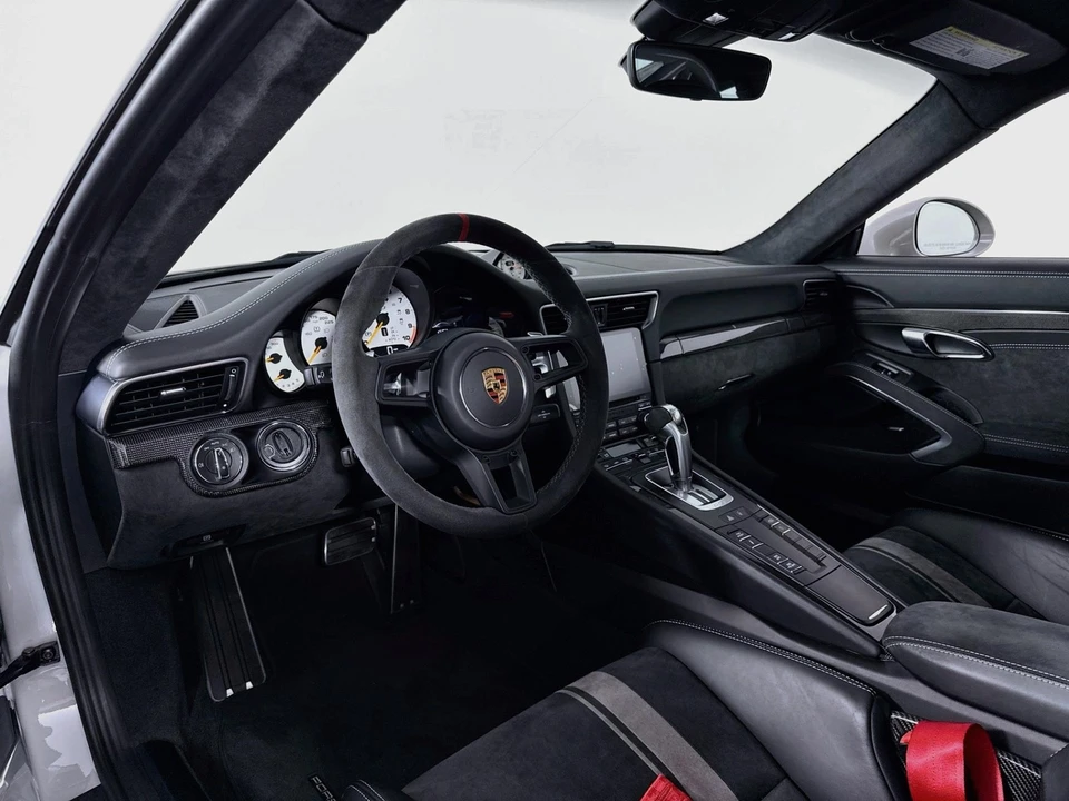 2018 Porsche 991 GT3 - Image 9 of 31