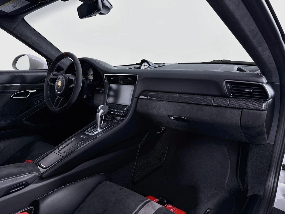 2018 Porsche 991 GT3 - Image 28 of 31