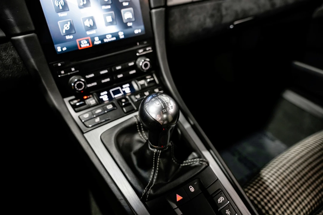 2018 Porsche 991 GT3 - Image 15 of 21
