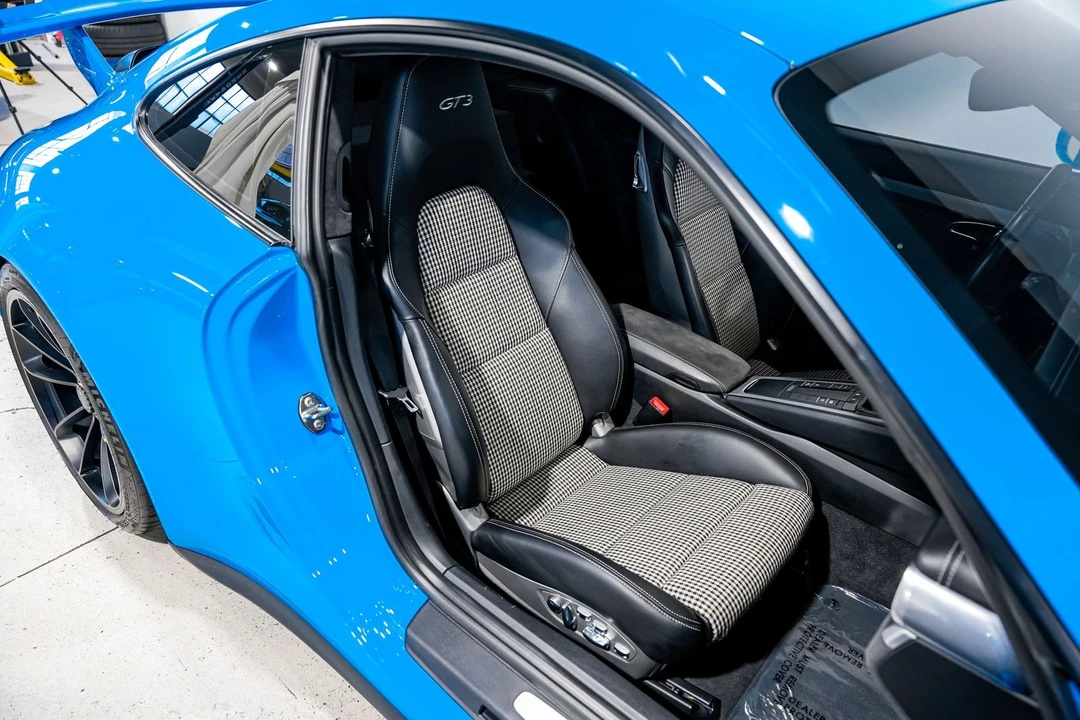 2018 Porsche 991 GT3 - Image 29 of 31