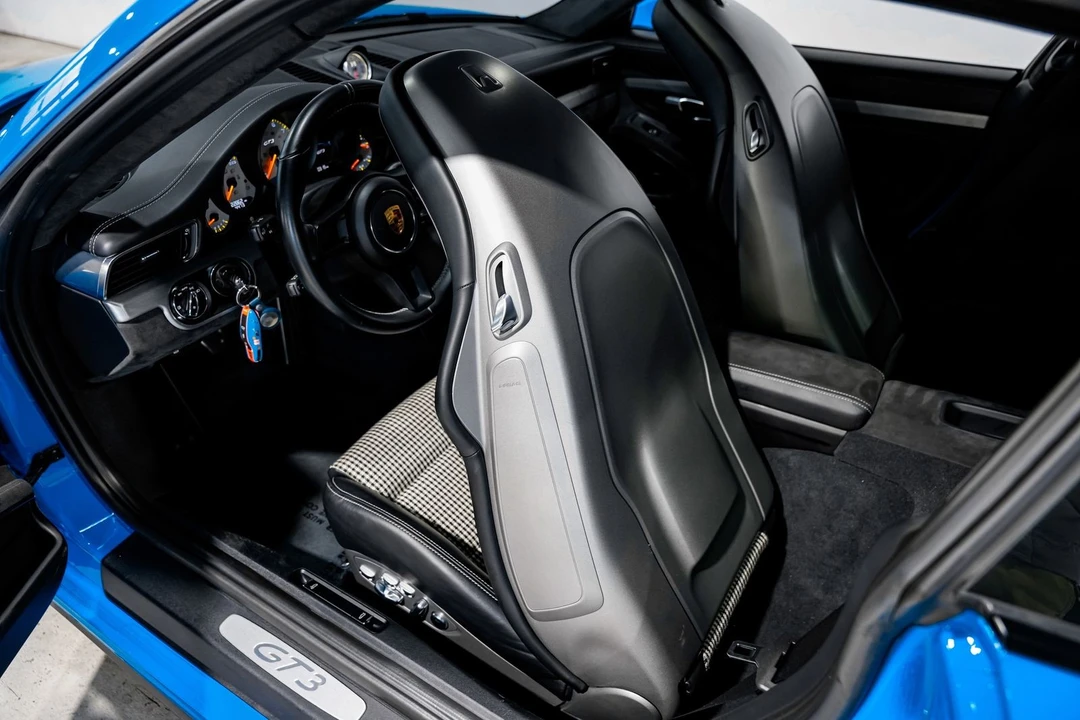 2018 Porsche 991 GT3 - Image 23 of 31