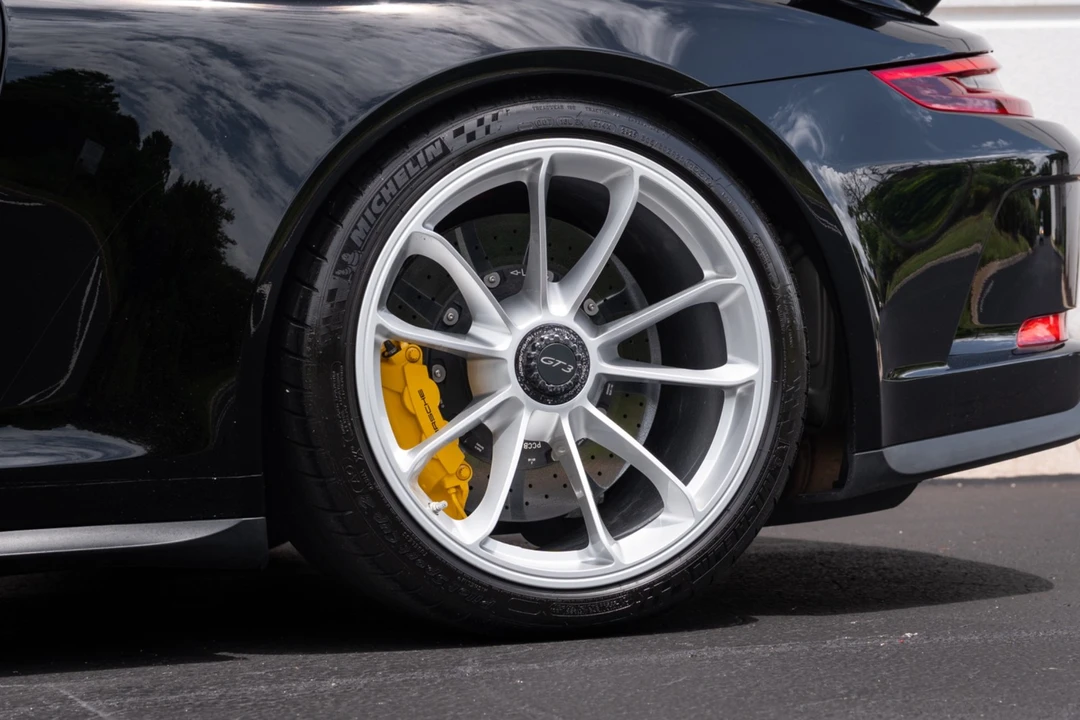 2018 Porsche 991 GT3 - Image 27 of 31