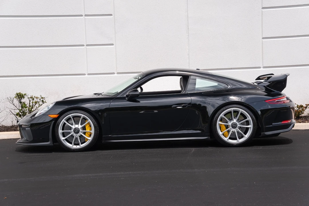 2018 Porsche 991 GT3 - Image 25 of 31