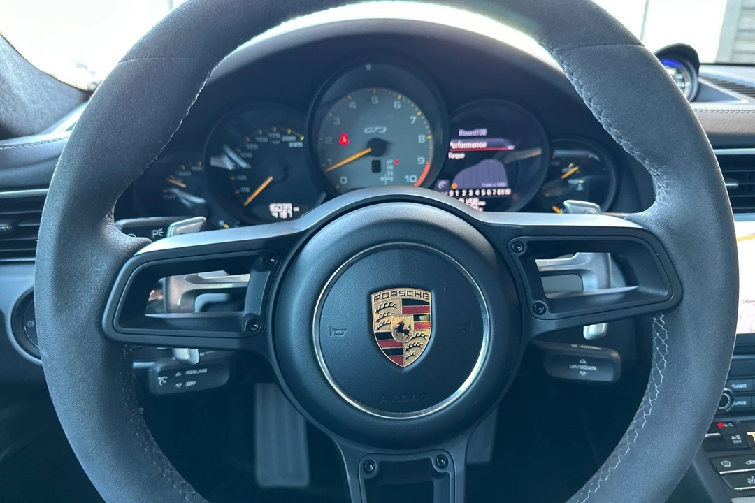 2018 Porsche 991 GT3 - Image 27 of 31