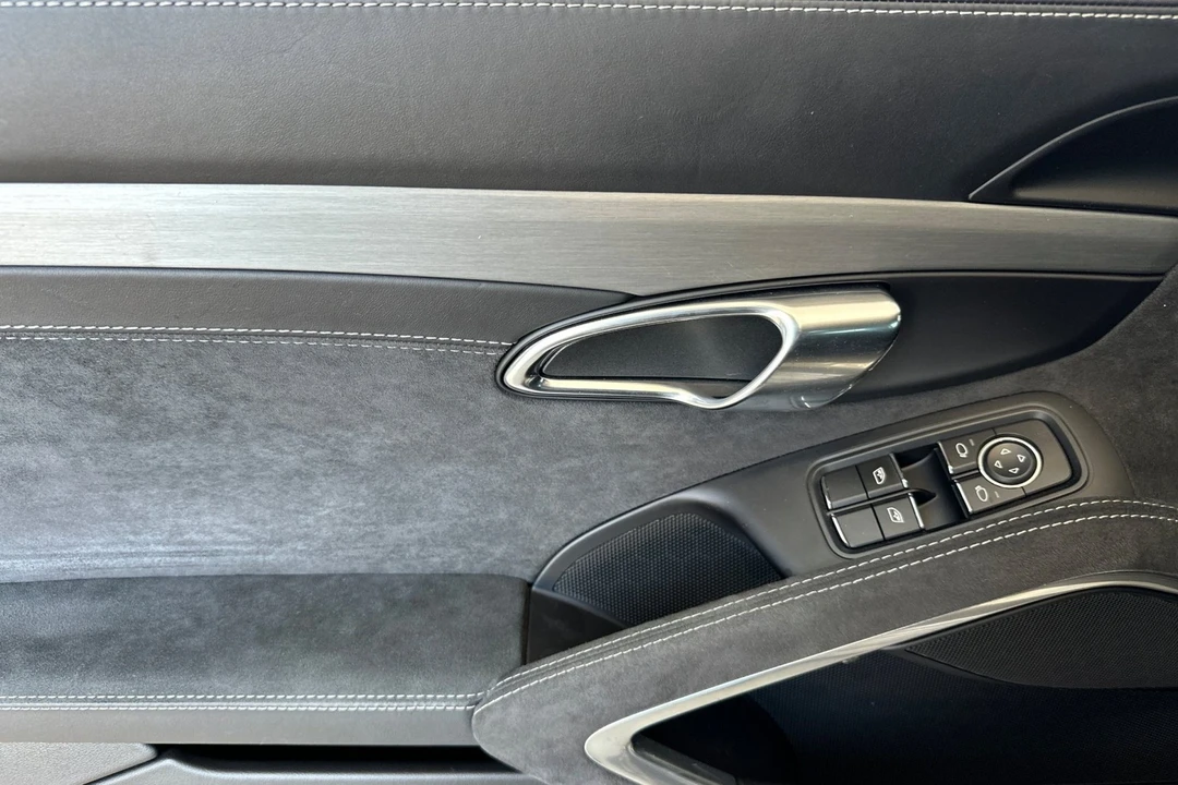 2018 Porsche 991 GT3 - Image 12 of 21
