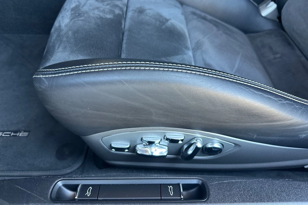 2018 Porsche 991 GT3 - Image 14 of 31