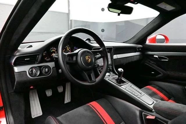 2018 Porsche 991 GT3 - Image 4 of 5