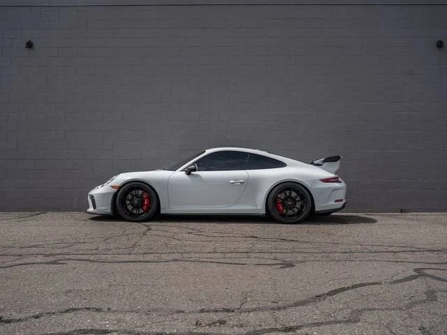 2018 Porsche 991 GT3 - Image 2 of 5