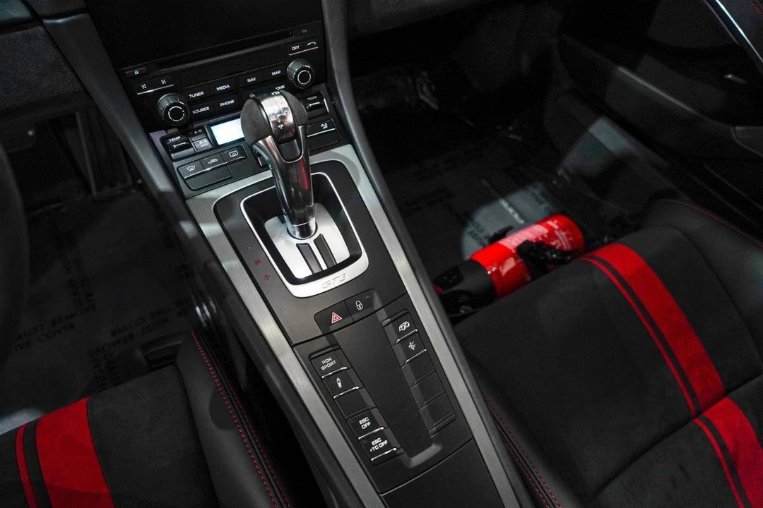 2018 Porsche 991 GT3 - Image 24 of 31