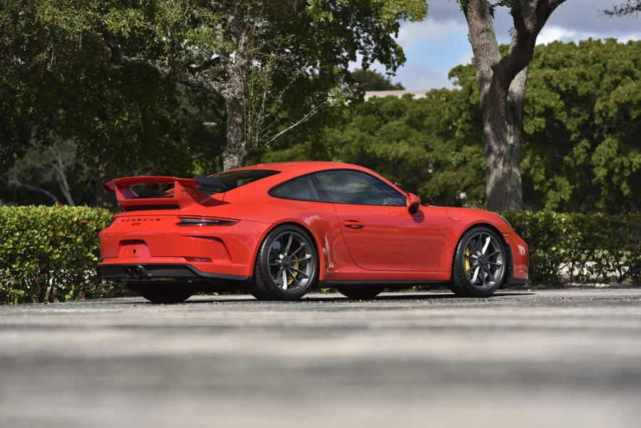 2018 Porsche 991 GT3 - Image 3 of 31