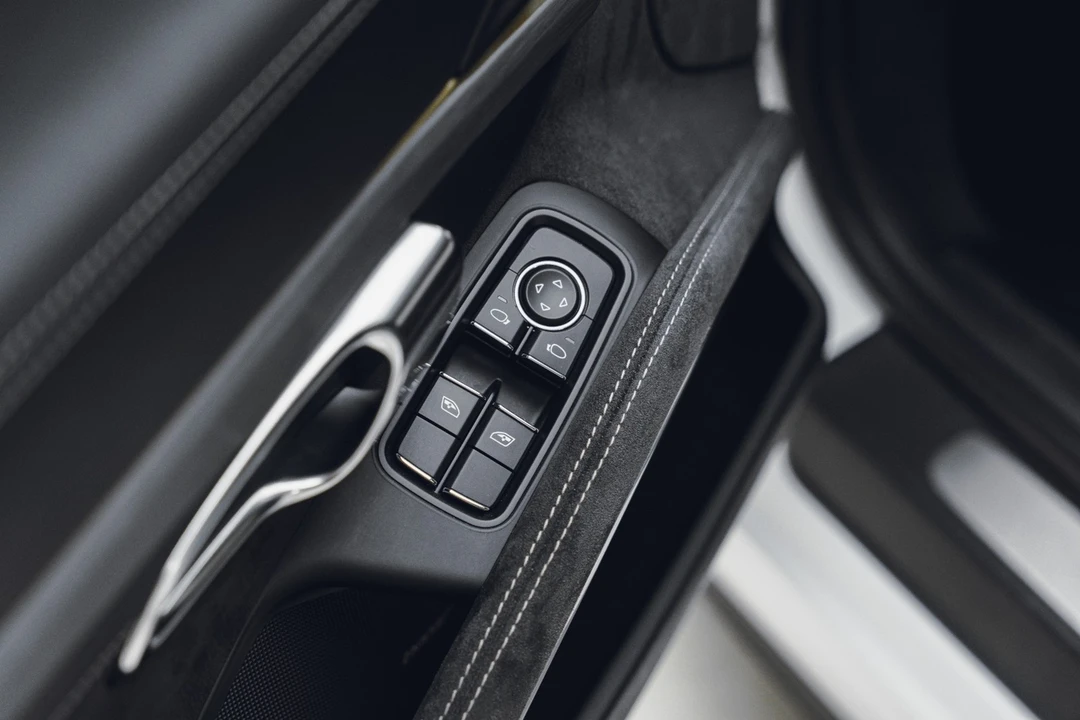 2018 Porsche 991 GT3 - Image 29 of 31