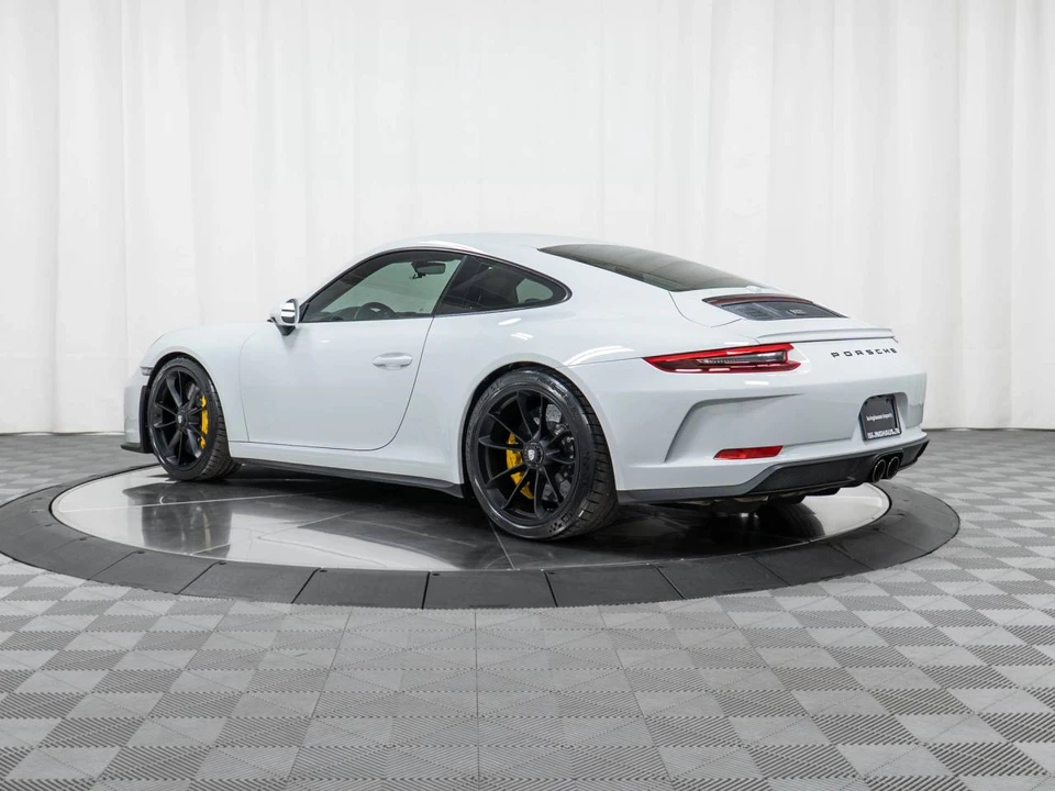2018 Porsche 991 GT3 - Image 3 of 5