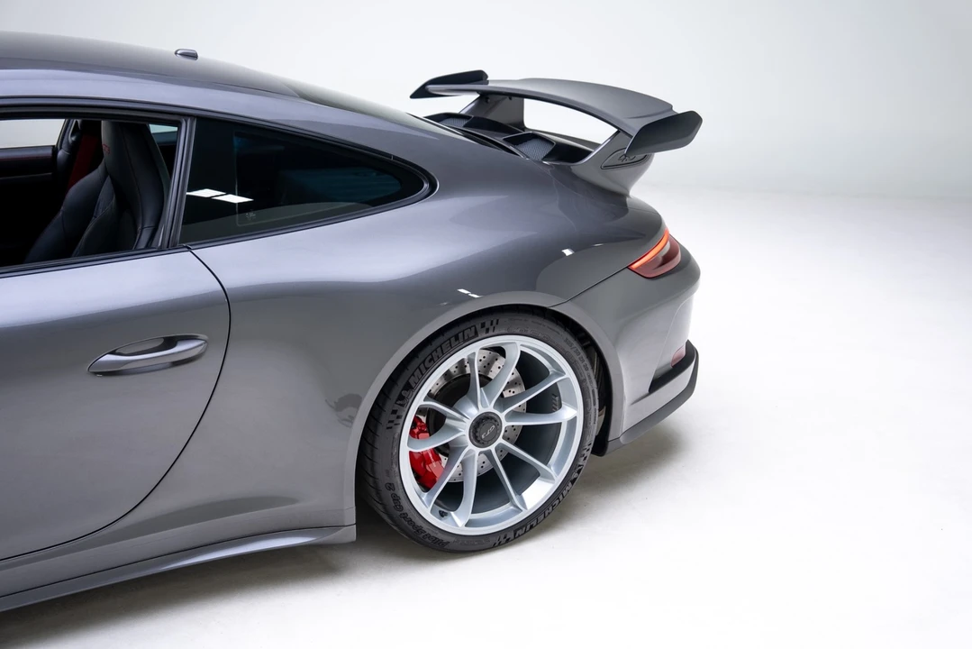 2018 Porsche 991 GT3 - Image 18 of 21