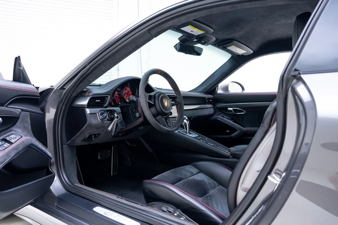 2018 Porsche 991 GT3 - Image 2 of 21