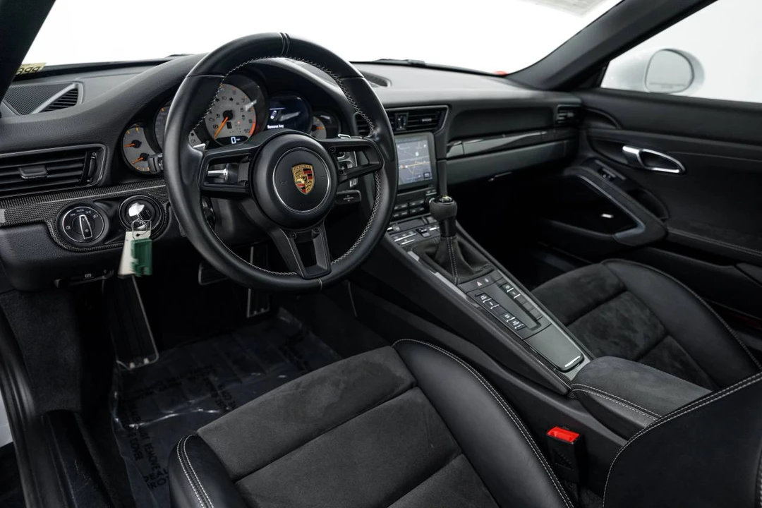 2018 Porsche 991 GT3 - Image 4 of 5