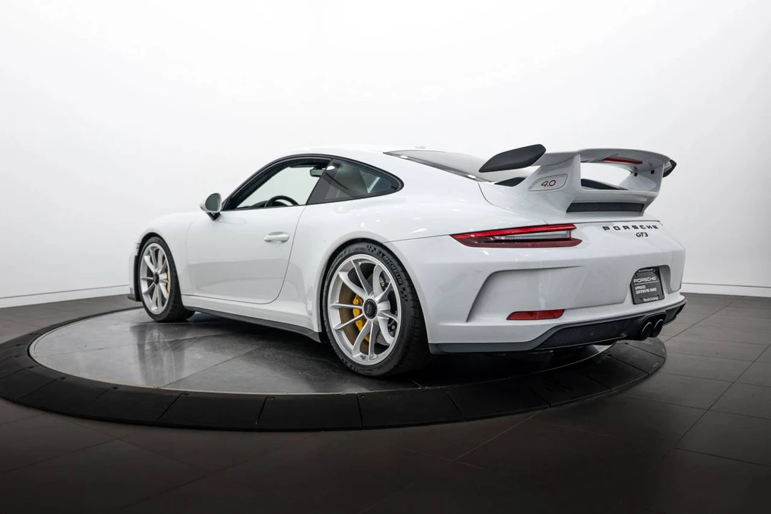 2018 Porsche 991 GT3 - Image 3 of 5