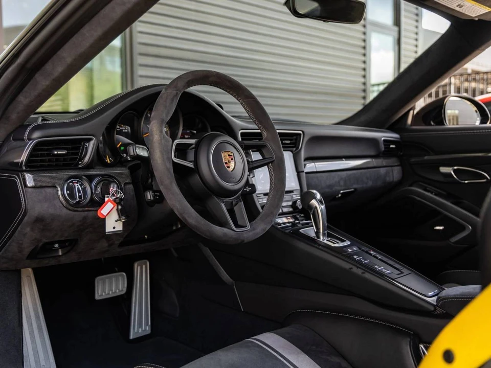 2018 Porsche 991 GT3 - Image 4 of 5