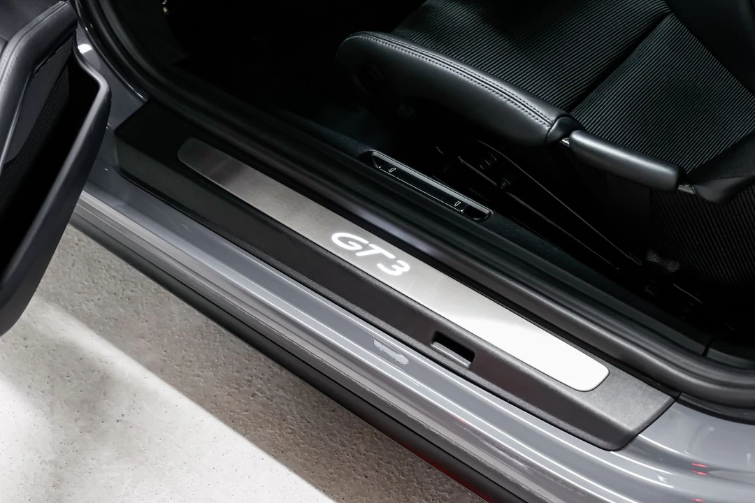 2018 Porsche 991 GT3 - Image 22 of 31