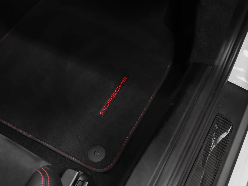 2018 Porsche 991 GT3 - Image 29 of 31