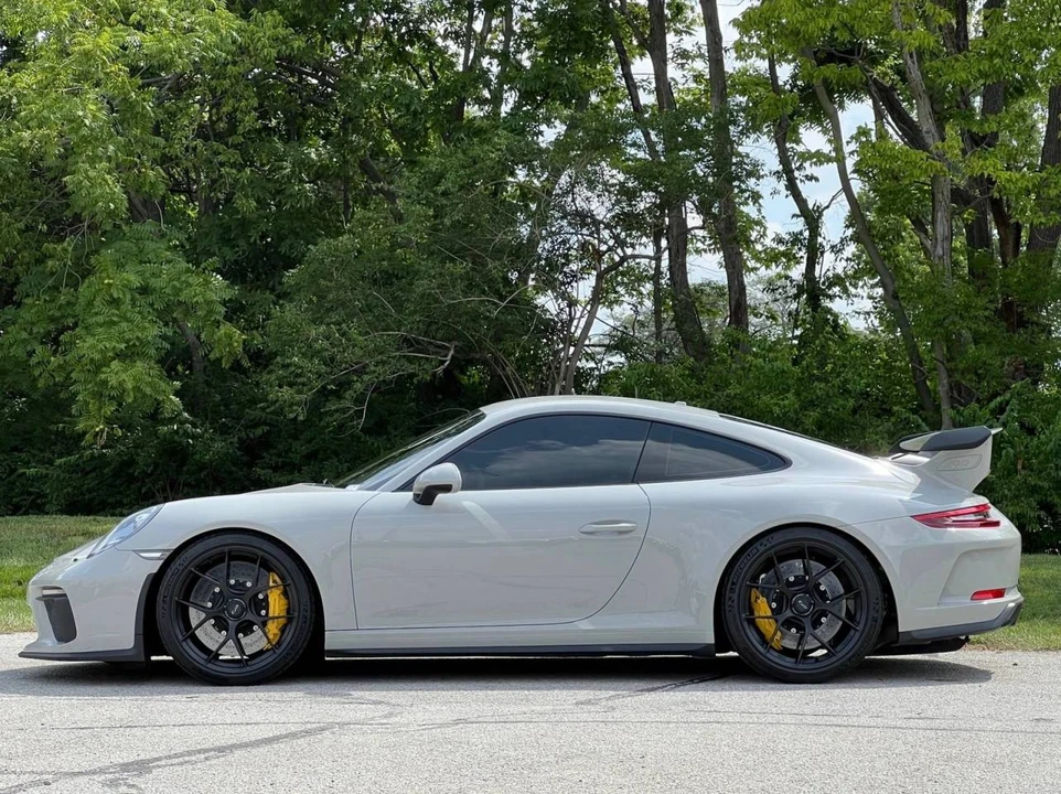 2018 Porsche 991 GT3 - Image 2 of 5