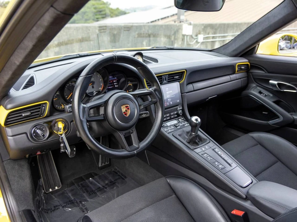 2018 Porsche 991 GT3 - Image 4 of 5