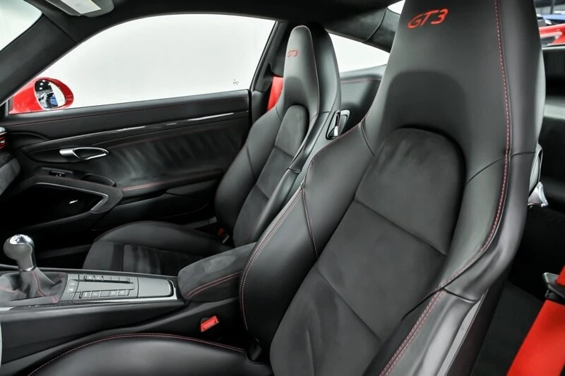2018 Porsche 991 GT3 - Image 17 of 31