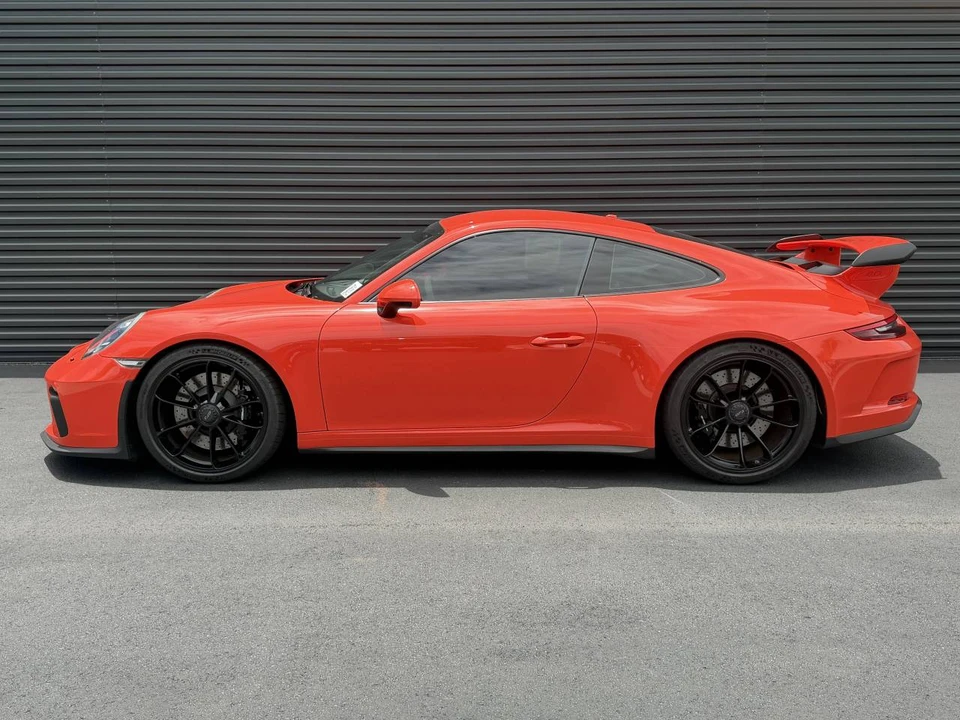 2018 Porsche 991 GT3 - Image 2 of 5