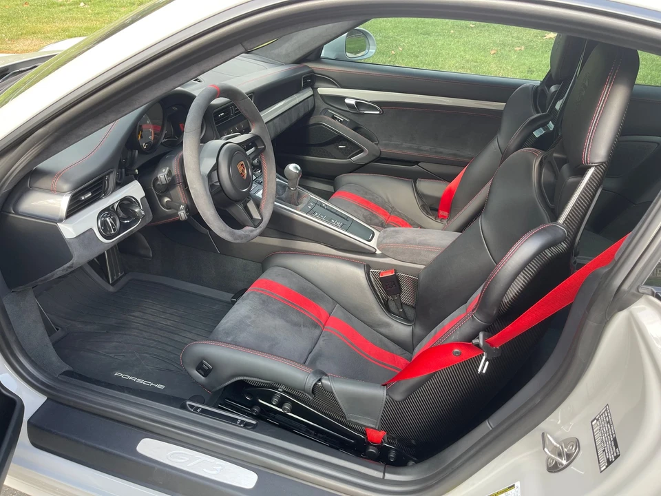 2018 Porsche 991 GT3 - Image 7 of 8